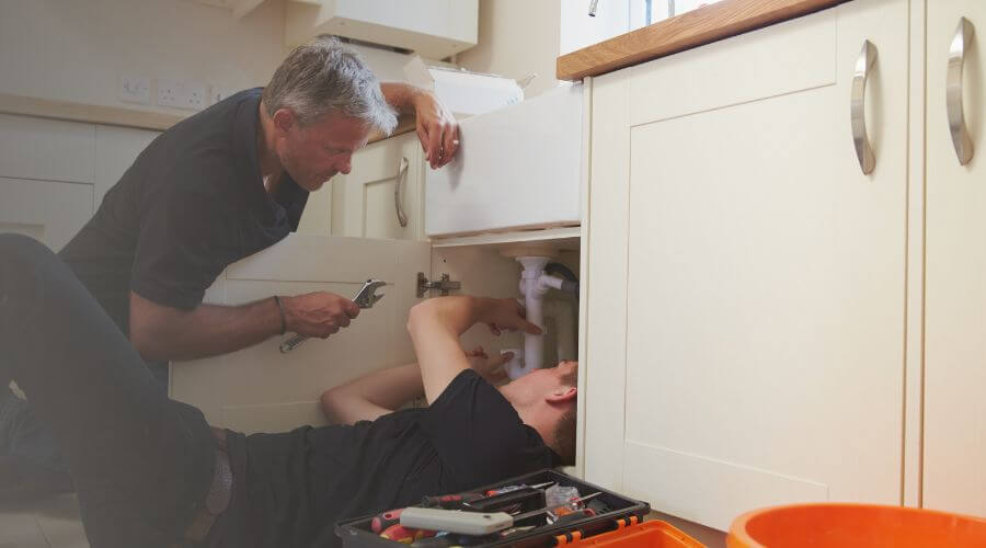 Professional burst pipe repair services in League City, TX